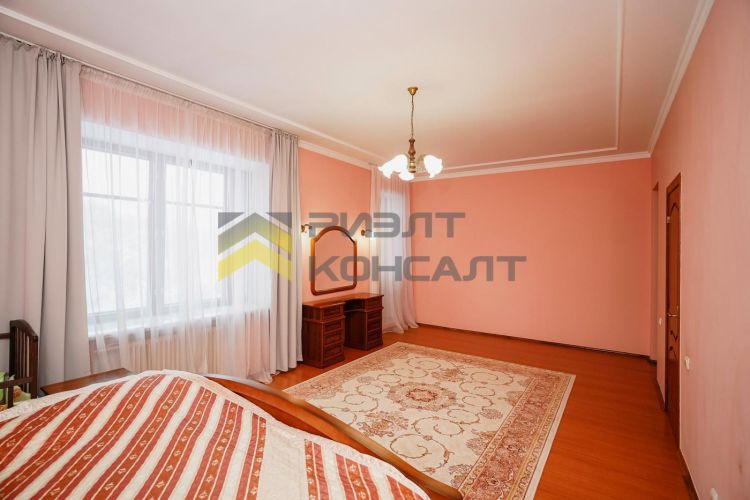 Дом, 483м², 11 соток, 2 этажа, 6 комн., стены: Кирпич миниатюра 22