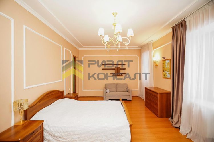 Дом, 483м², 11 соток, 2 этажа, 6 комн., стены: Кирпич миниатюра 27
