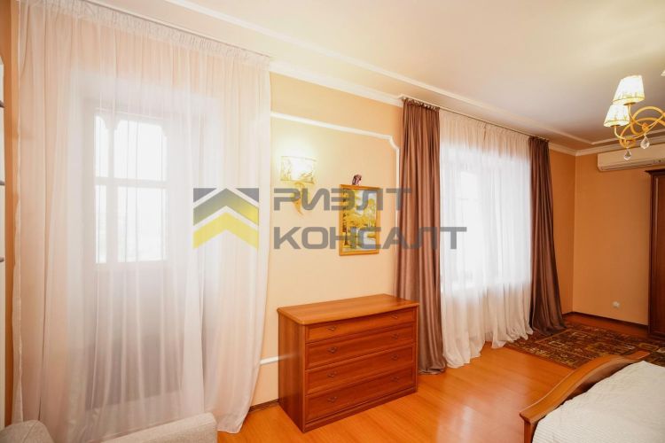 Дом, 483м², 11 соток, 2 этажа, 6 комн., стены: Кирпич миниатюра 28