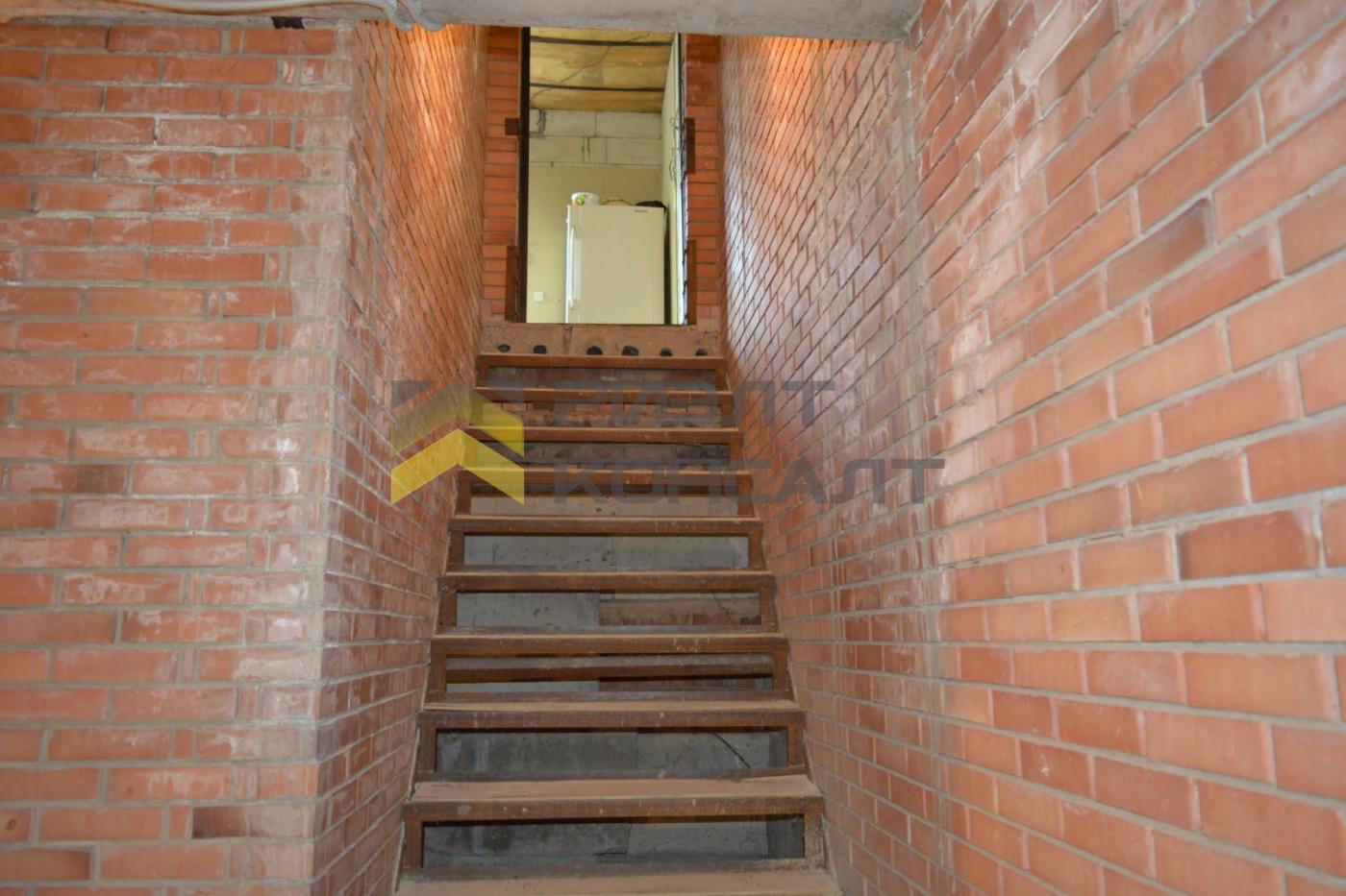 Коттедж, 380м², 20 соток, 3 этажа, 8 комн., стены: Кирпич миниатюра 15
