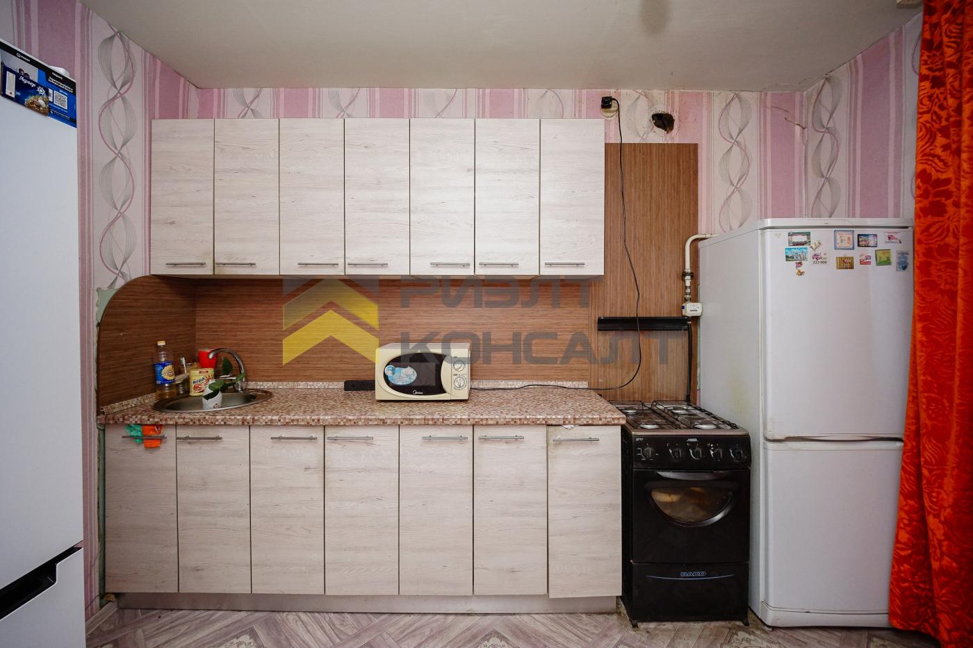 3-комн. квартира, Вторичка, 69м², 5/5 этаж