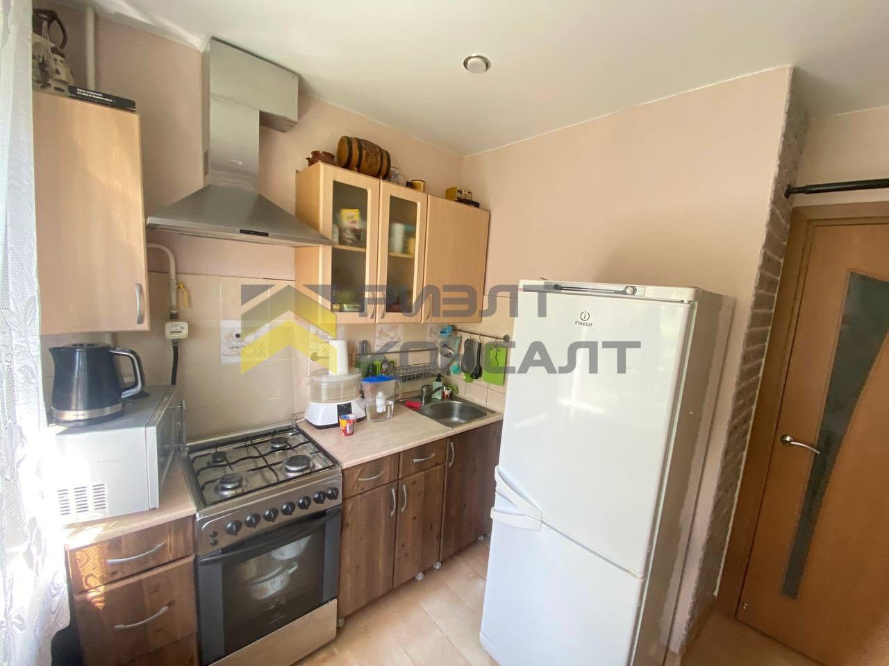 3-комн. квартира, Вторичка, 62м², 1/5 этаж