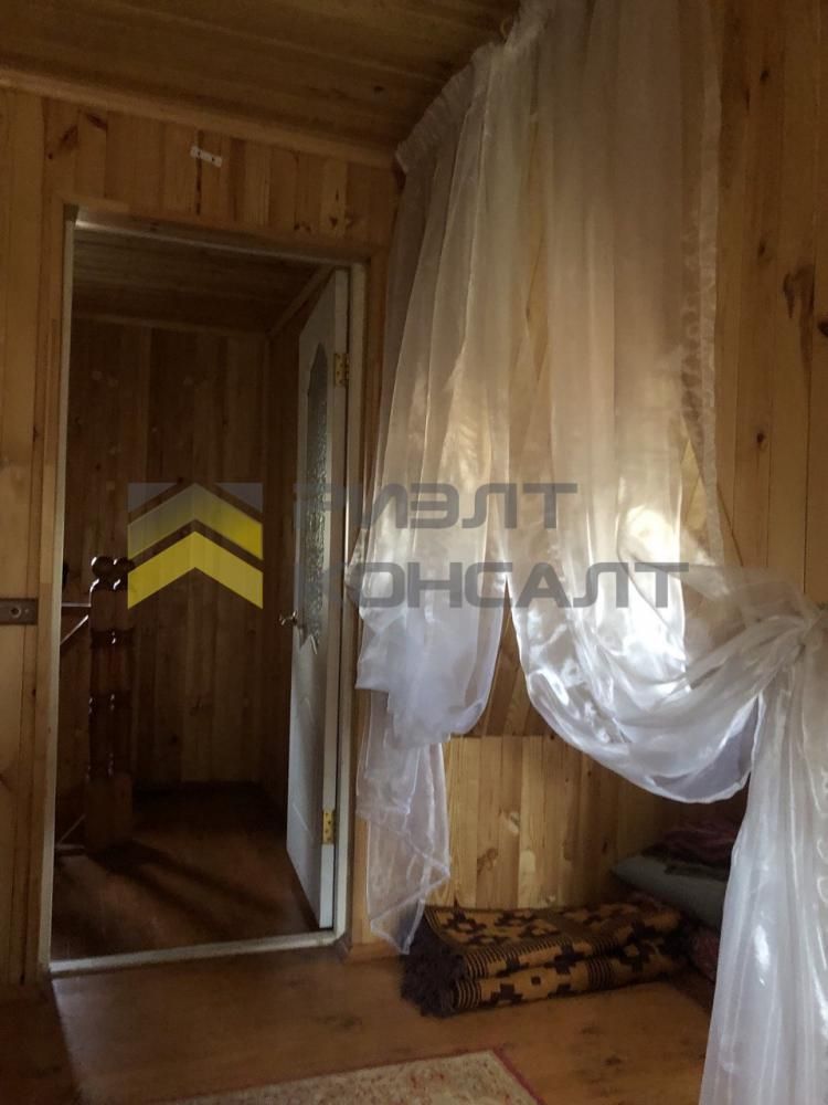 Дача, 50м², 4.60 соток, 3 этажа, 3 комн., стены: Кирпич миниатюра 30