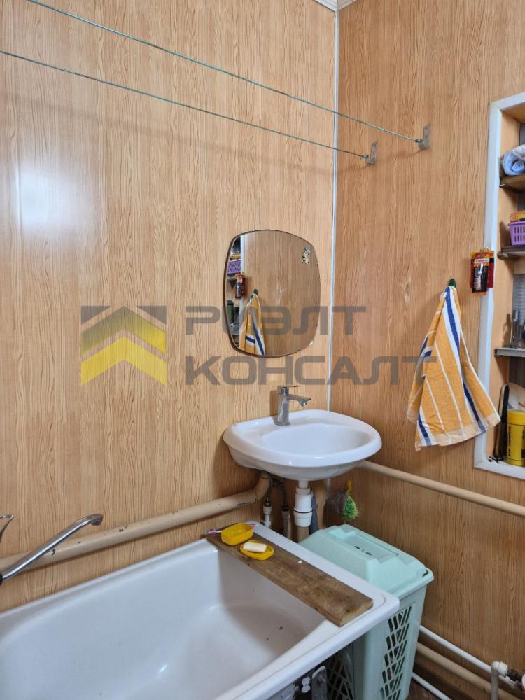 Дом, 58.90м², 4 соток, 1 этаж, 3 комн., стены: Кирпич миниатюра 13