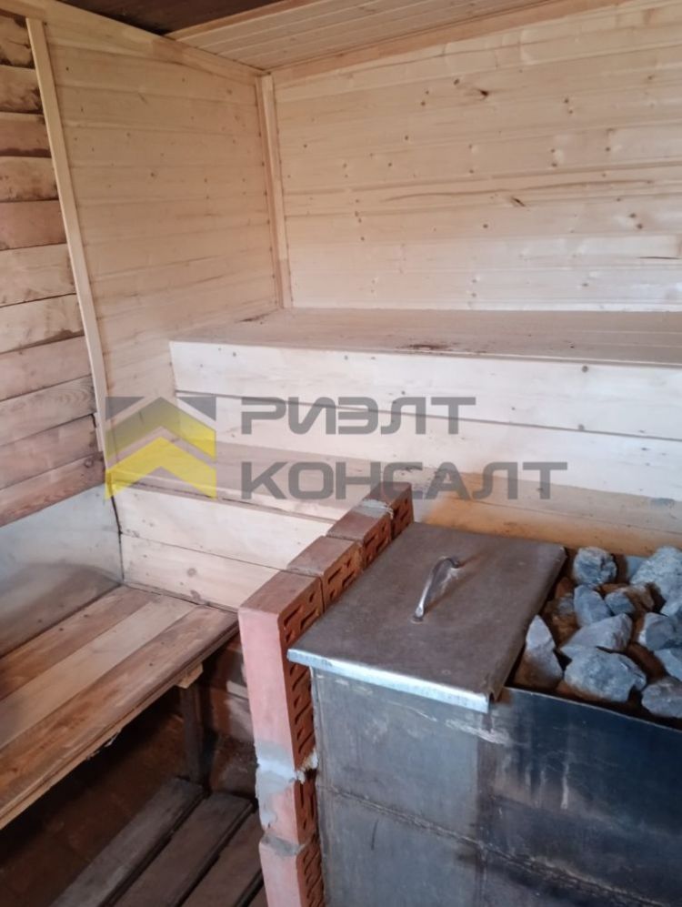 Дача, 30м², 6 соток, 1 этаж, 2 комн., стены: Кирпич миниатюра 18