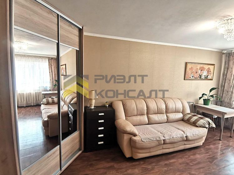 2-комн. квартира, Вторичка, 44.10м², 1/5 этаж