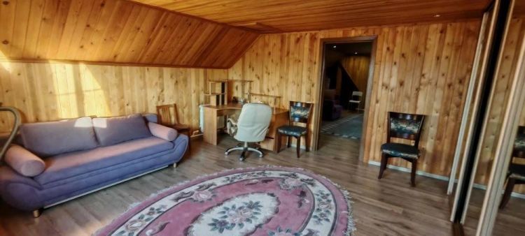 Дом, 150м², 5.10 соток, 2 этажа, 4 комн., стены: Бревно миниатюра 25