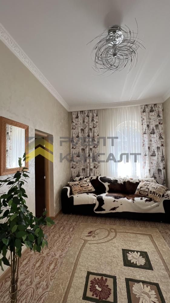 Коттедж, 172м², 15 соток, 3 этажа, 5 комн., стены: Кирпич миниатюра 31