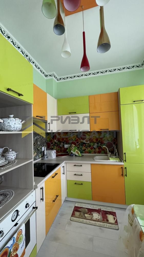 Коттедж, 172м², 15 соток, 3 этажа, 5 комн., стены: Кирпич миниатюра 11