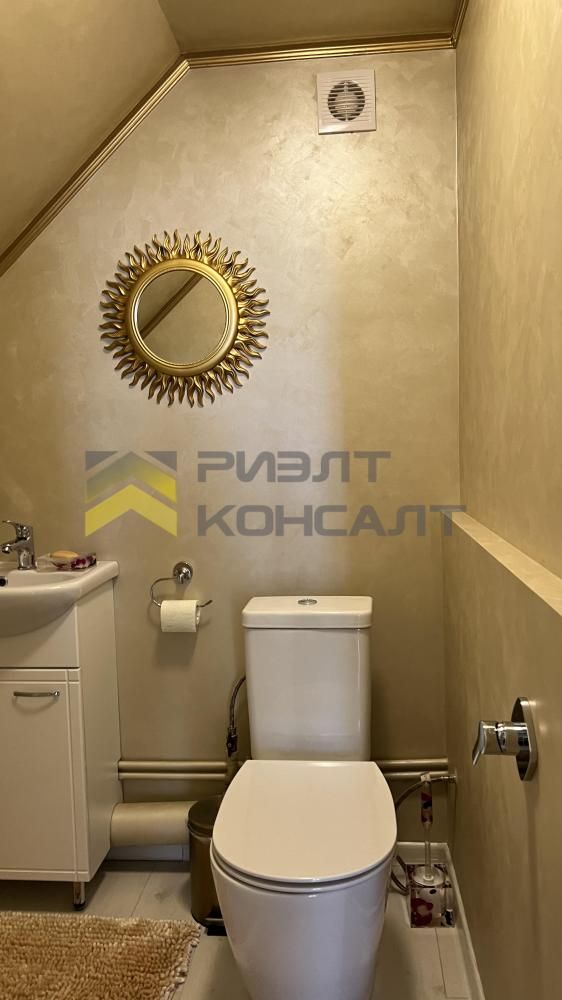 Коттедж, 172м², 15 соток, 3 этажа, 5 комн., стены: Кирпич миниатюра 18
