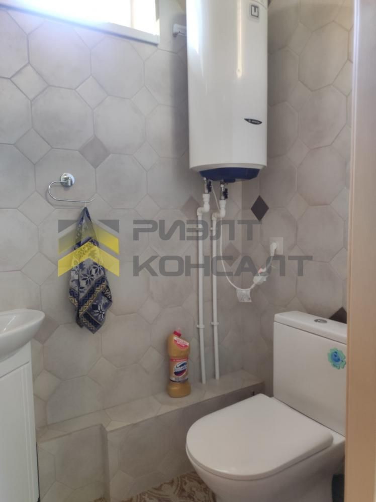 Коттедж, 172м², 15 соток, 3 этажа, 5 комн., стены: Кирпич миниатюра 32