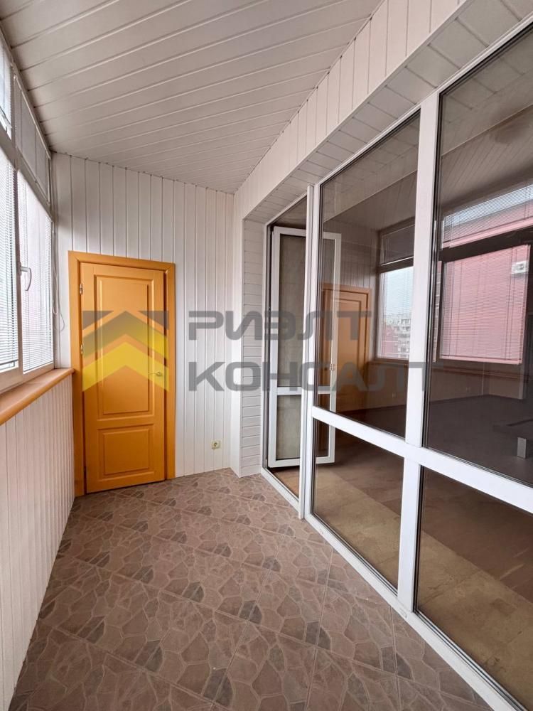 4-комн. квартира, Вторичка, 244.50м², 7/10 этаж миниатюра 22