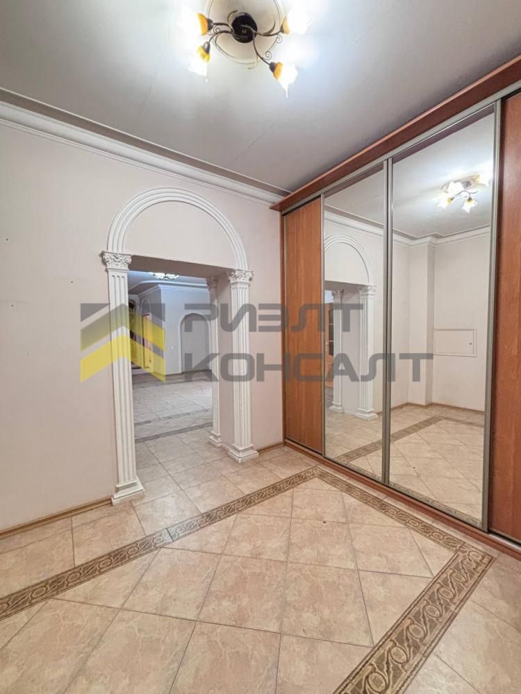 4-комн. квартира, Вторичка, 244.50м², 7/10 этаж миниатюра 28