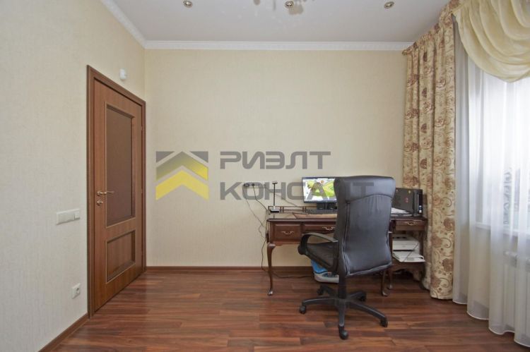 5-комн. квартира, Вторичка, 145.30м², 3/9 этаж миниатюра 25