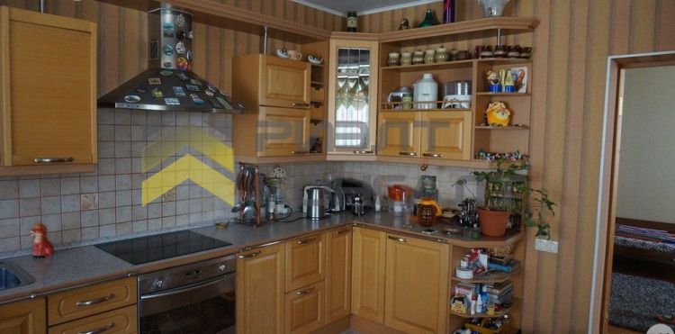 Дом, 495м², 16 соток, 3 этажа, 8 комн., стены: Кирпич миниатюра 4