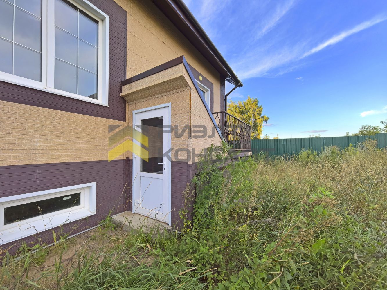 Дом, 250м², 15 соток, 2 этажа, 8 комн., стены: Кирпич миниатюра 5