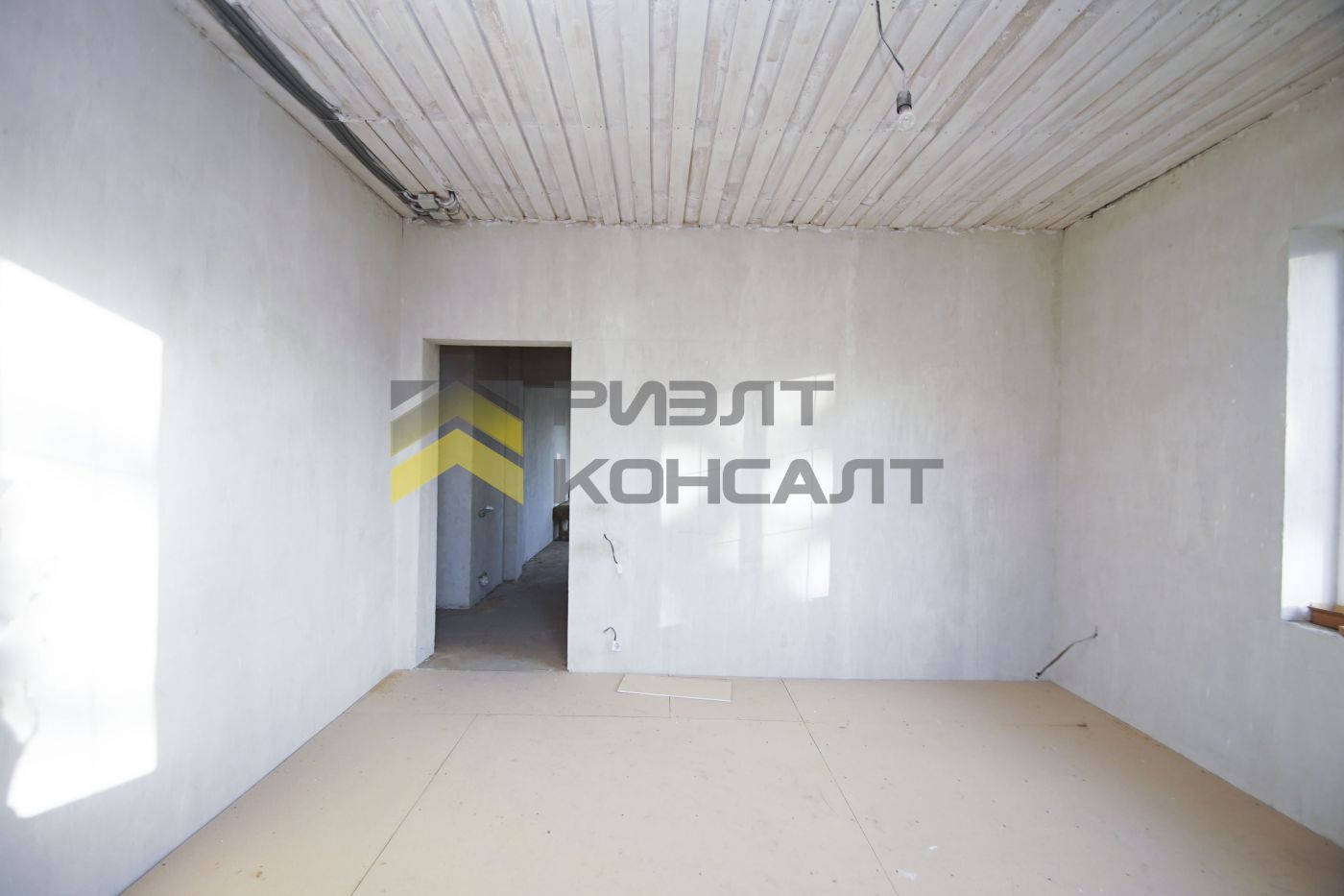 Дом, 250м², 15 соток, 2 этажа, 8 комн., стены: Кирпич миниатюра 10