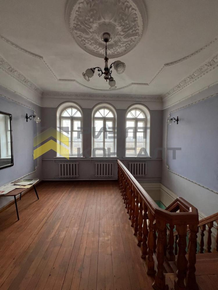 Коттедж, 262.70м², 26 соток, 2 этажа, 8 комн., стены: Кирпич миниатюра 13