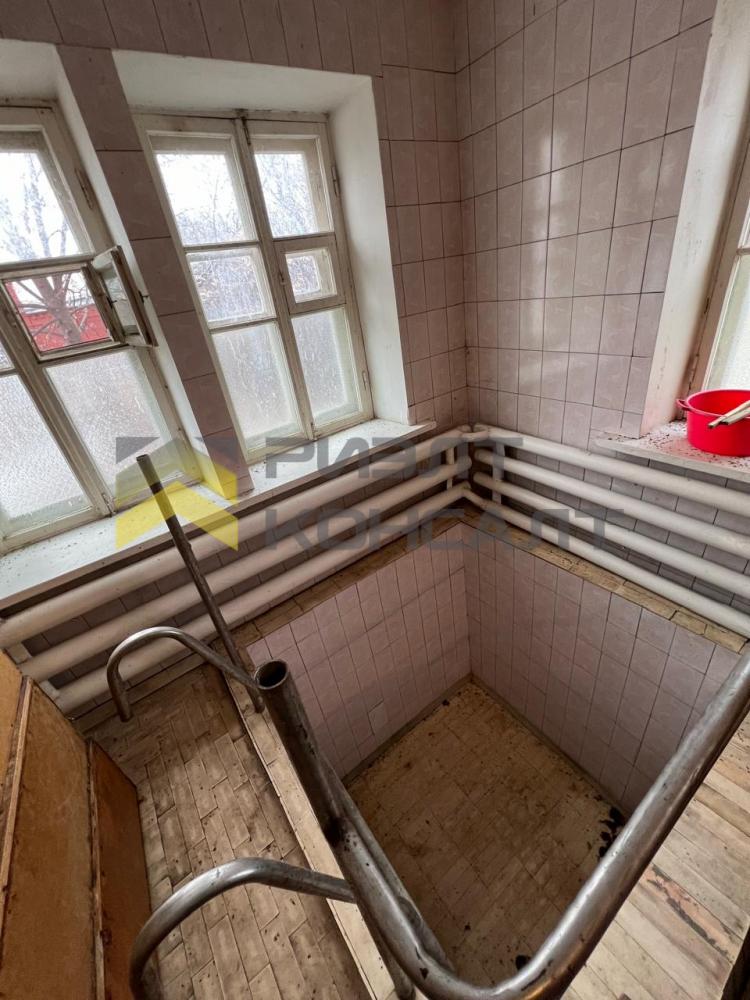 Коттедж, 262.70м², 26 соток, 2 этажа, 8 комн., стены: Кирпич миниатюра 18