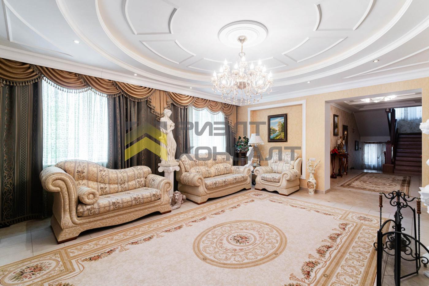 Коттедж, 530м², 15 соток, 2 этажа, 8 комн., стены: Кирпич