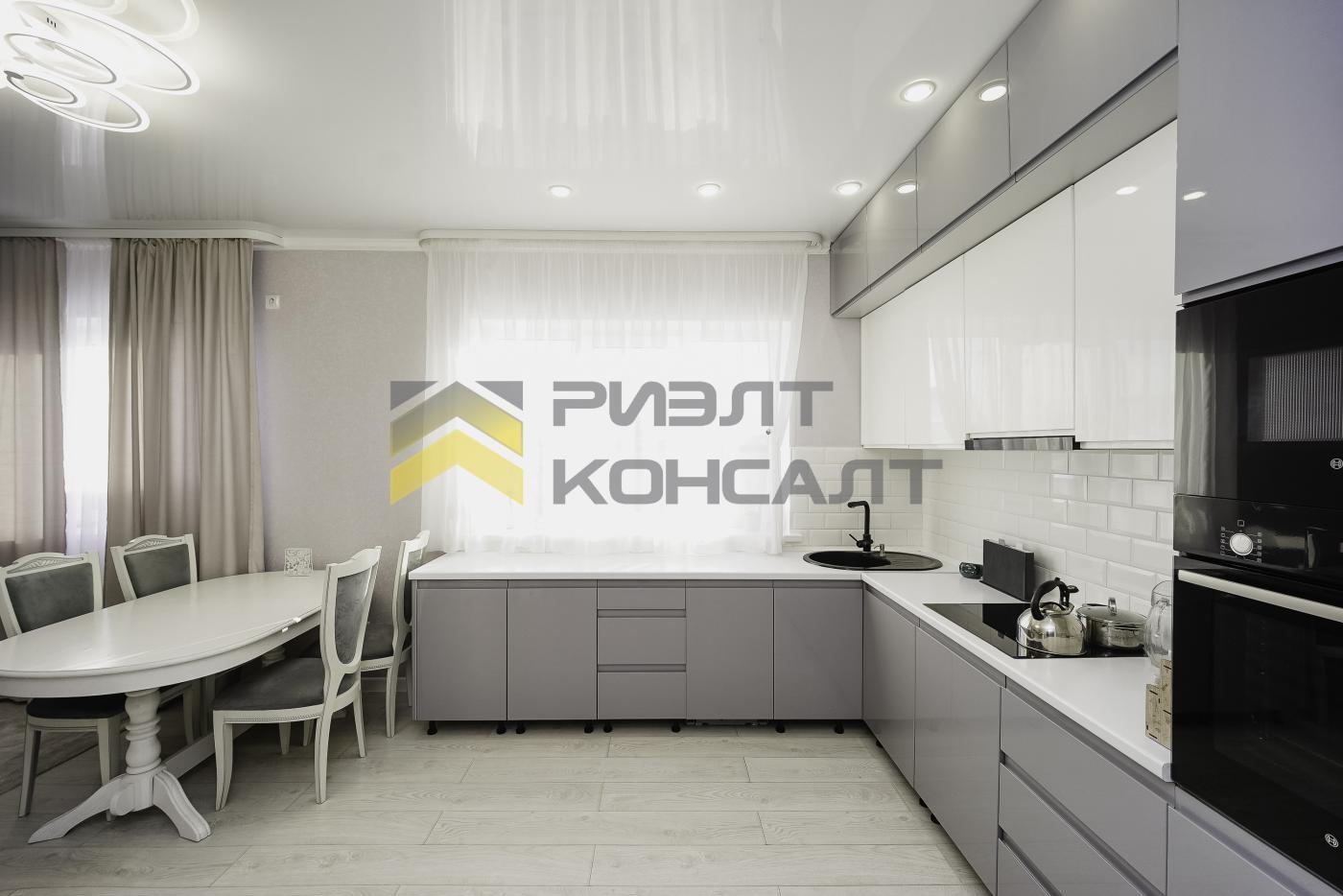 Дом, 112м², 10 соток, 2 этажа, 5 комн., стены: Кирпич миниатюра 2