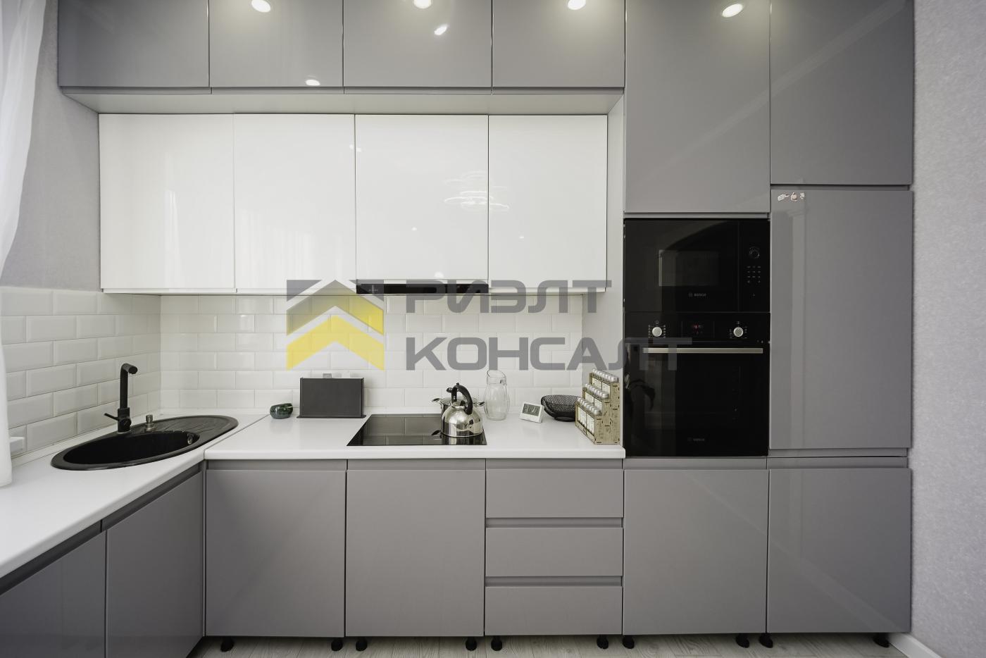 Дом, 112м², 10 соток, 2 этажа, 5 комн., стены: Кирпич миниатюра 6