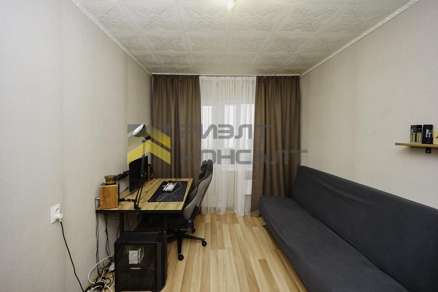 3-комн. квартира, Вторичка, 63м², 8/10 этаж
