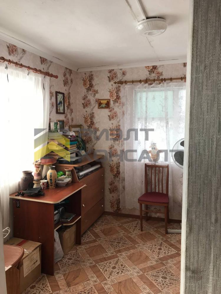 Дача, 32м², 6.40 соток, 1 этаж, 2 комн., стены: Кирпич миниатюра 26