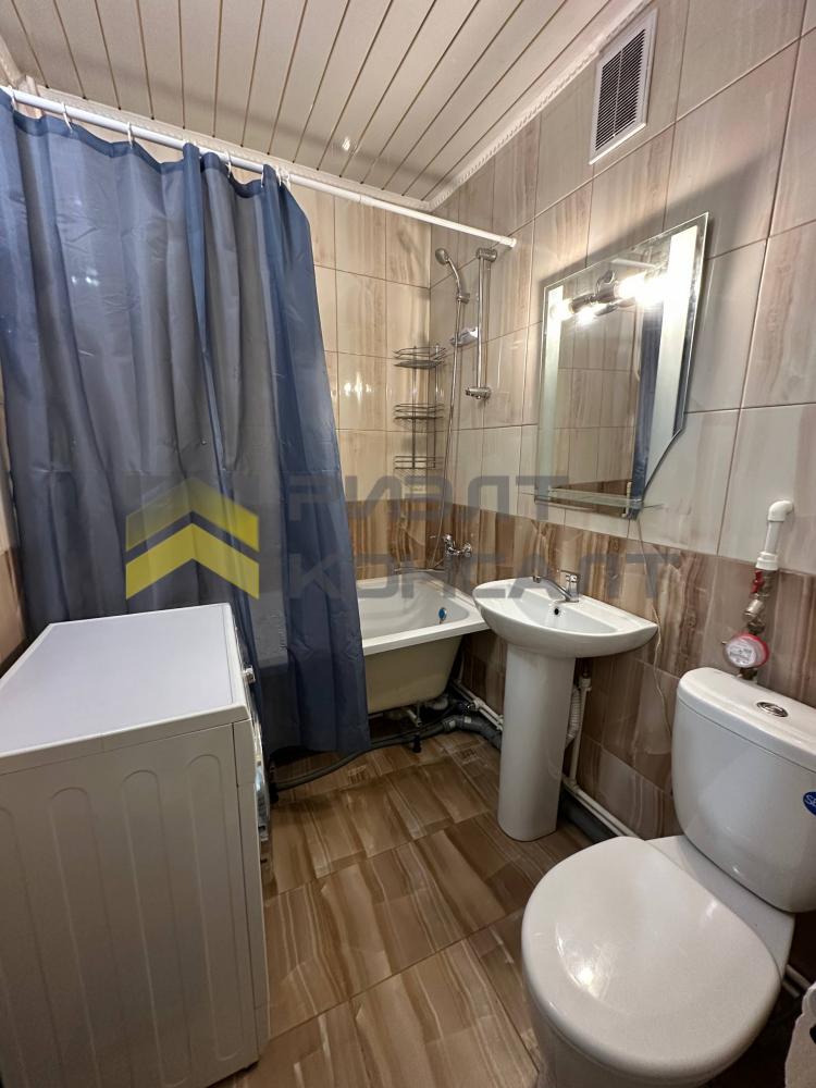 2-комн. квартира, Вторичка, 40м², 3/4 этаж миниатюра 2