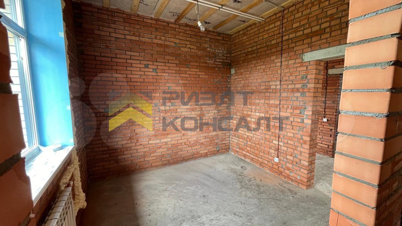 Дом, 141м², 10 соток, 1 этаж, 4 комн., стены: Кирпич миниатюра 20