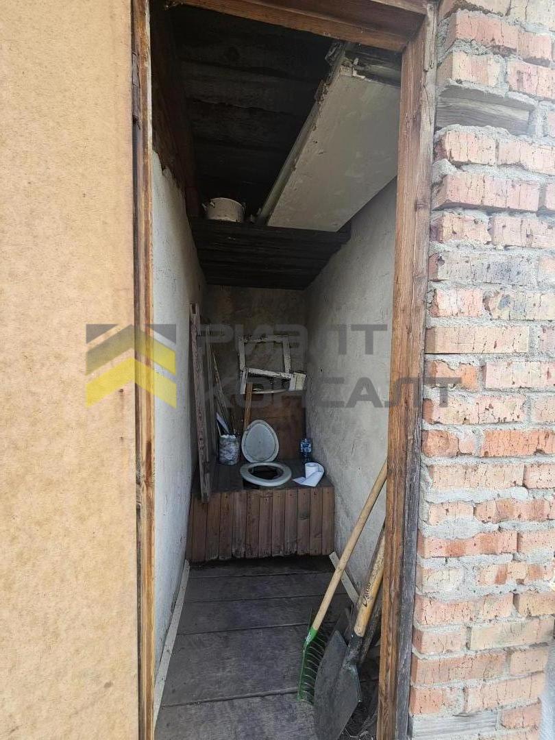 Дача, 40м², 5 соток, 2 этажа, 3 комн., стены: Кирпич миниатюра 5