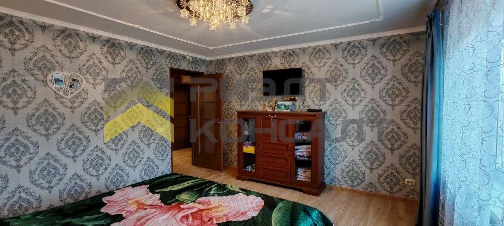Дом, 159м², 10 соток, 2 этажа, 3 комн., стены: Кирпич миниатюра 35