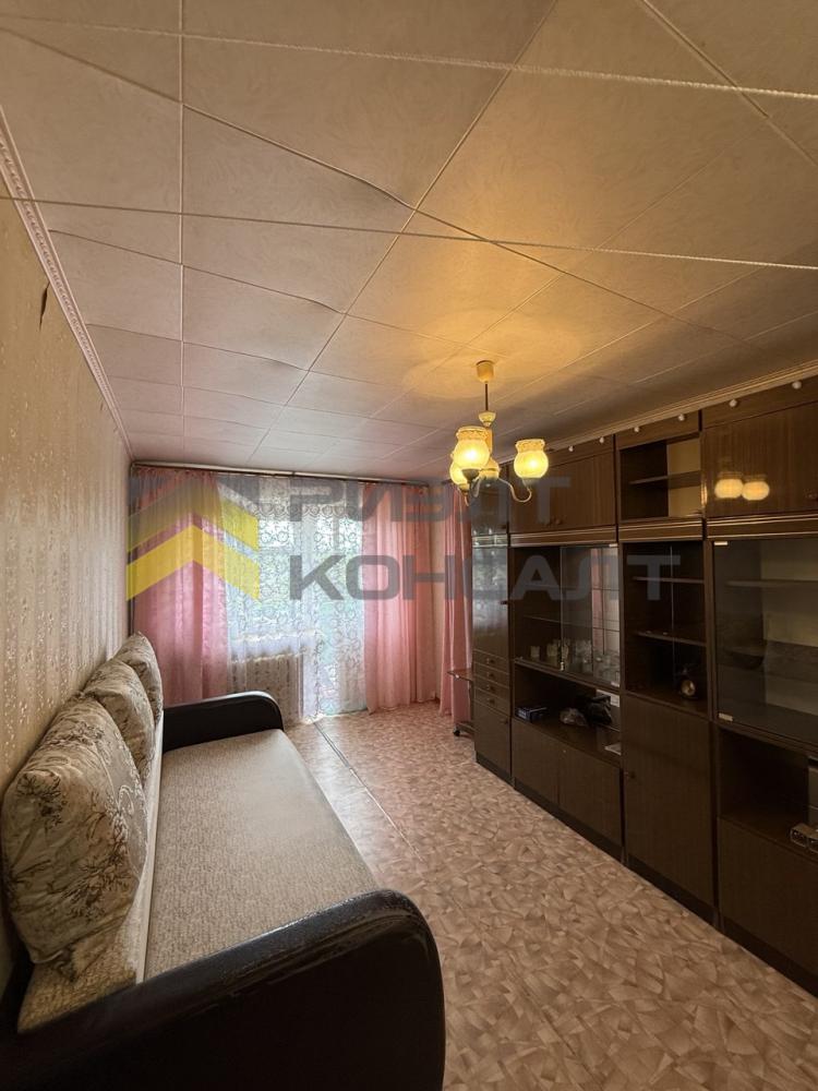 3-комн. квартира, Вторичка, 42.40м², 5/5 этаж