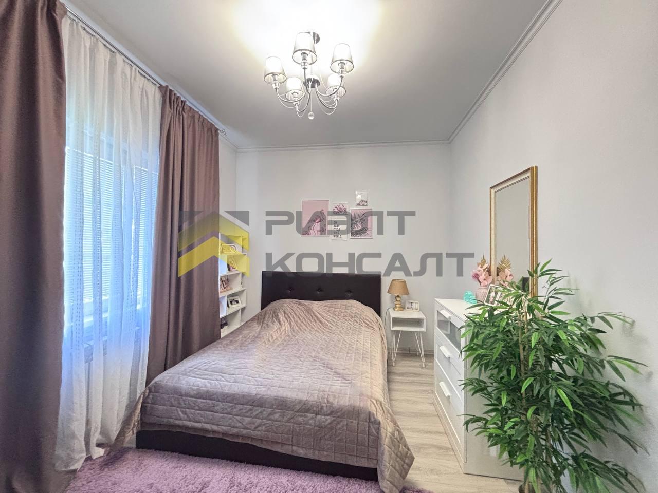 Дом, 97м², 7 соток, 1 этаж, 2 комн., стены: Кирпич миниатюра 12