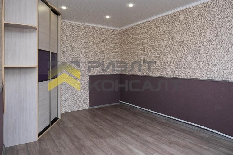 Дом, 164м², 6.70 соток, 2 этажа, 5 комн., стены: Бревно миниатюра 21