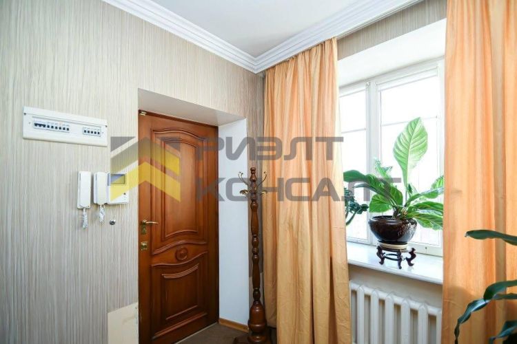 3-комн. квартира, Вторичка, 158.40м², 7/7 этаж миниатюра 2