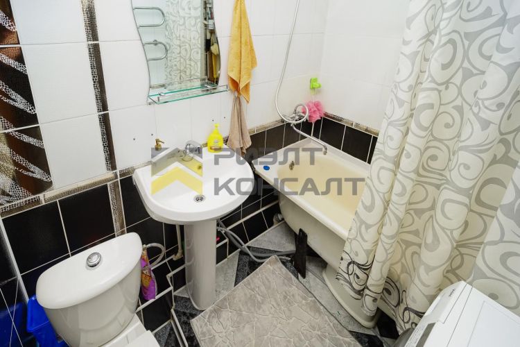 4-комн. квартира, Вторичка, 58м², 3/5 этаж миниатюра 16