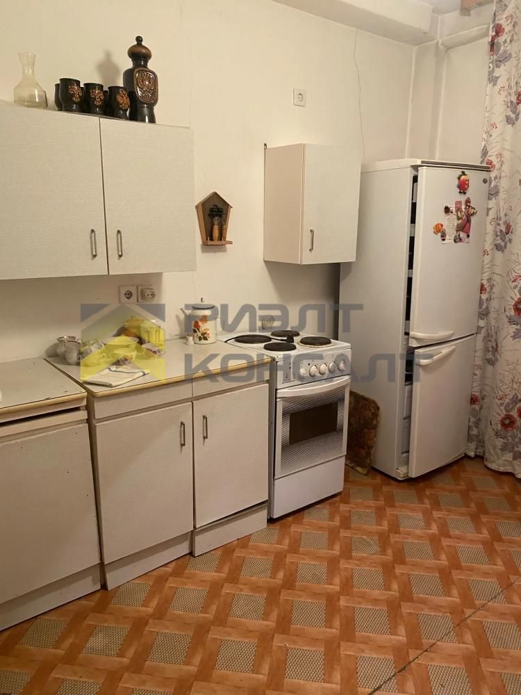 2-комн. квартира, Вторичка, 63.30м², 1/10 этаж миниатюра 4