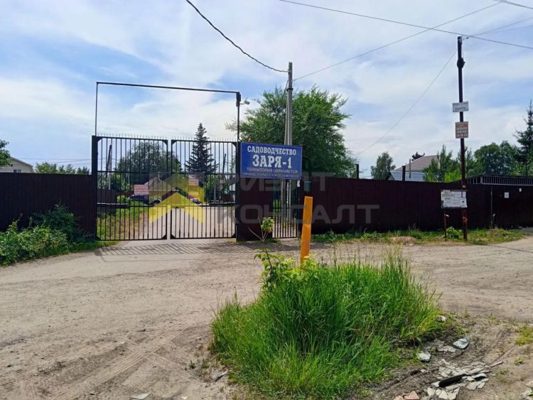 Дача, 37м², 4.20 соток, 1 этаж, 1 комн., стены: Кирпич миниатюра 16