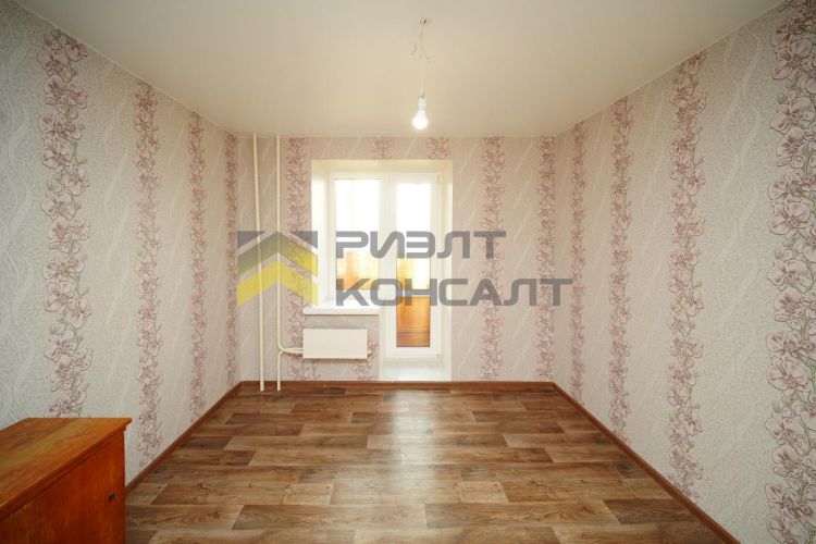2-комн. квартира, 52м², 8/10 этаж