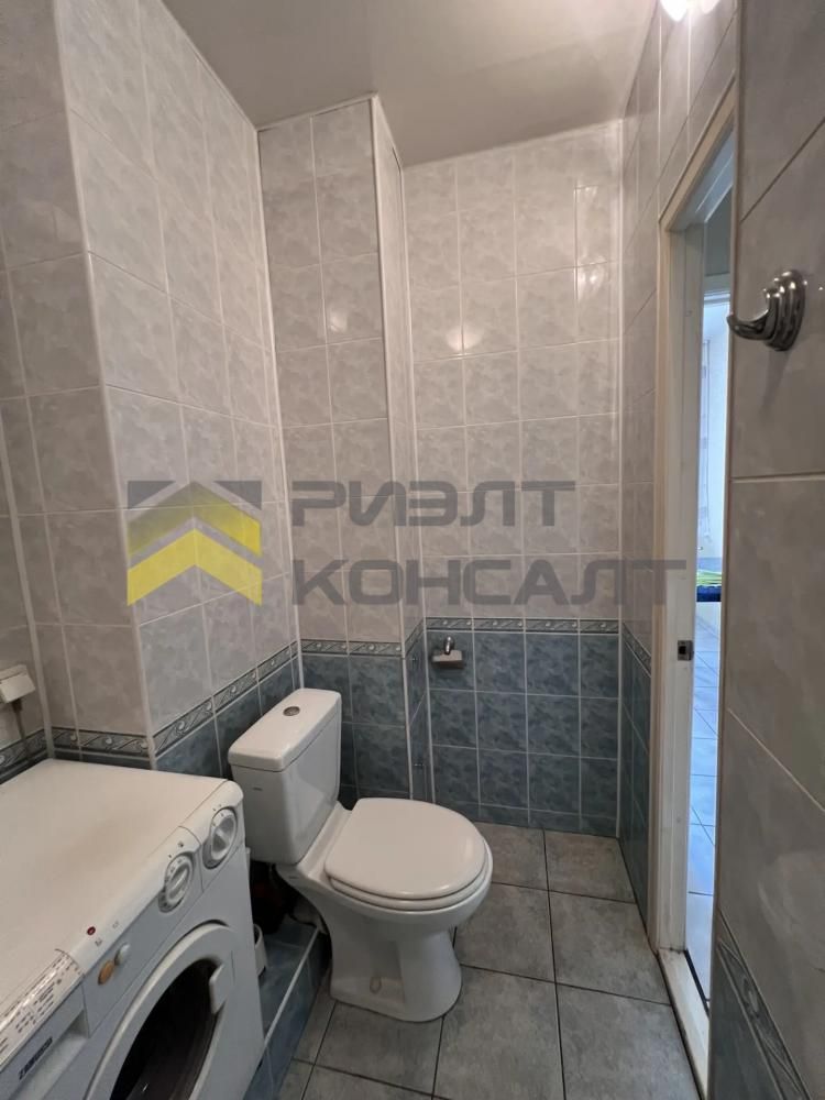 2-комн. квартира, Вторичка, 69м², 2/10 этаж миниатюра 7