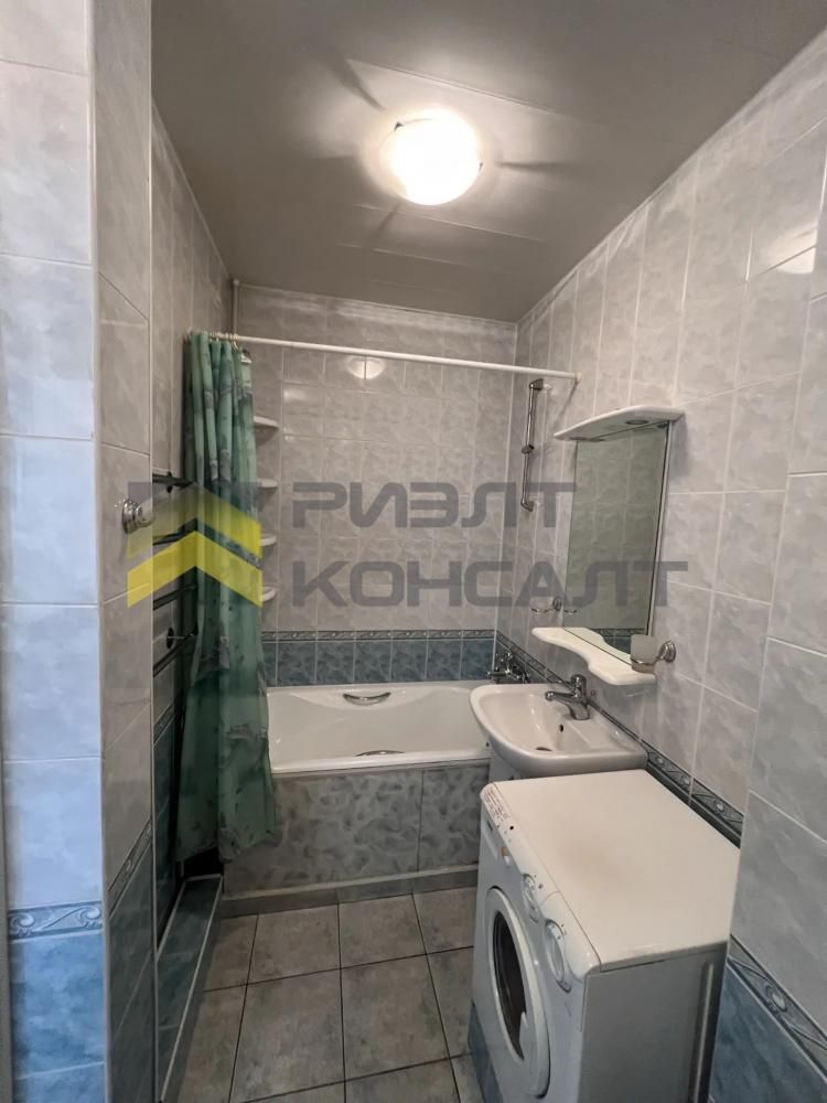 2-комн. квартира, Вторичка, 69м², 2/10 этаж миниатюра 9