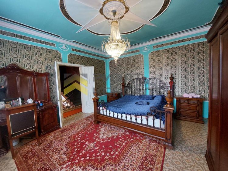 Дом, 418.70м², 8.80 соток, 3 этажа, 6 комн., стены: Кирпич миниатюра 22