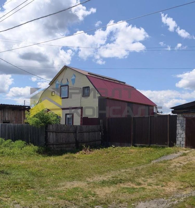 Дом, 150м², 10 соток, 2 этажа, 4 комн., стены: Брус миниатюра 18