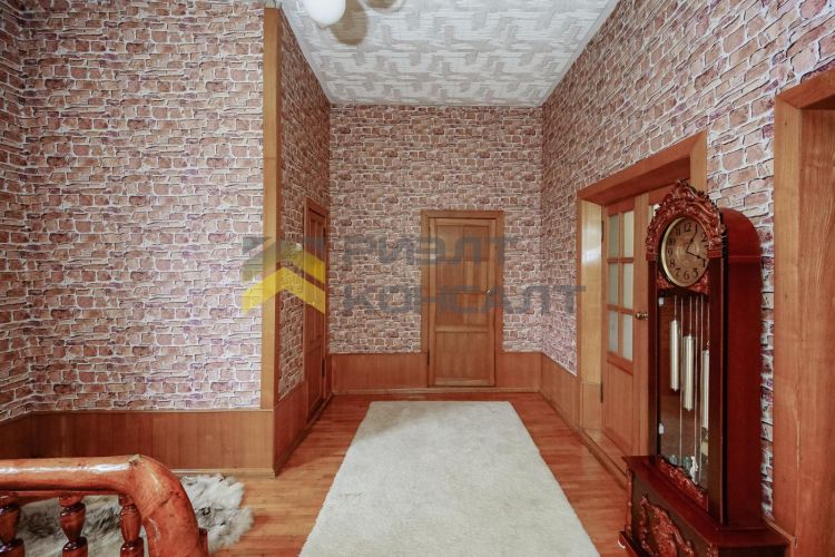 Дом, 226.20м², 12.53 соток, 2 этажа, 5 комн., стены: Кирпич миниатюра 22