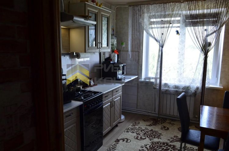 4-комн. квартира, Вторичка, 78.60м², 3/3 этаж миниатюра 11