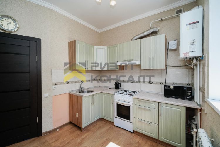 Дом, 42м², 4 соток, 1 этаж, 2 комн., стены: Кирпич миниатюра 9