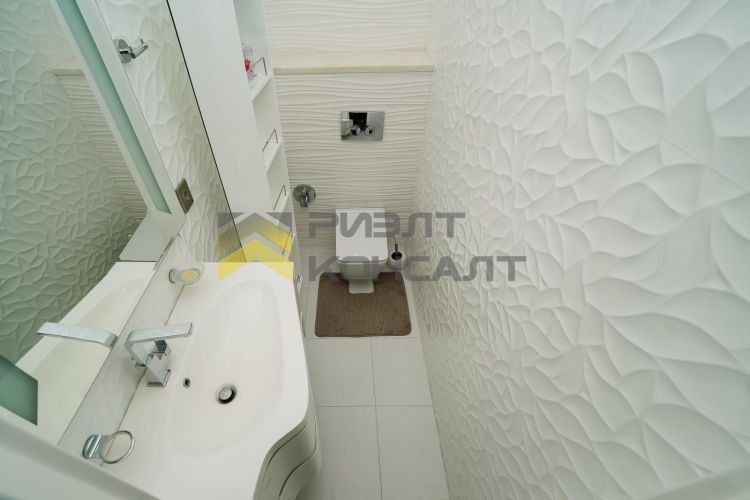 4-комн. квартира, Вторичка, 134м², 1/4 этаж миниатюра 17