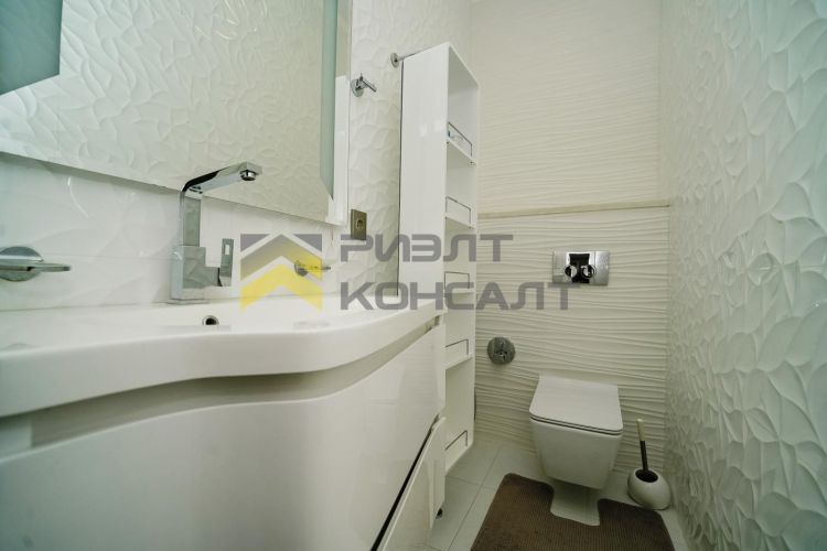 4-комн. квартира, Вторичка, 134м², 1/4 этаж миниатюра 18