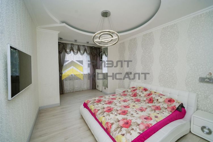 4-комн. квартира, Вторичка, 134м², 1/4 этаж миниатюра 24